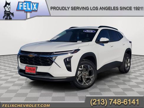 Used 2026 Chevrolet Trax LT image 1