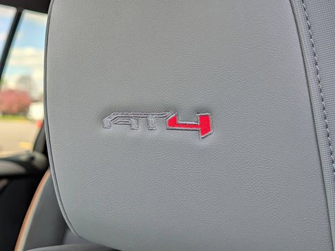 New 2026 GMC Acadia AT4 AWD/4WD image 42