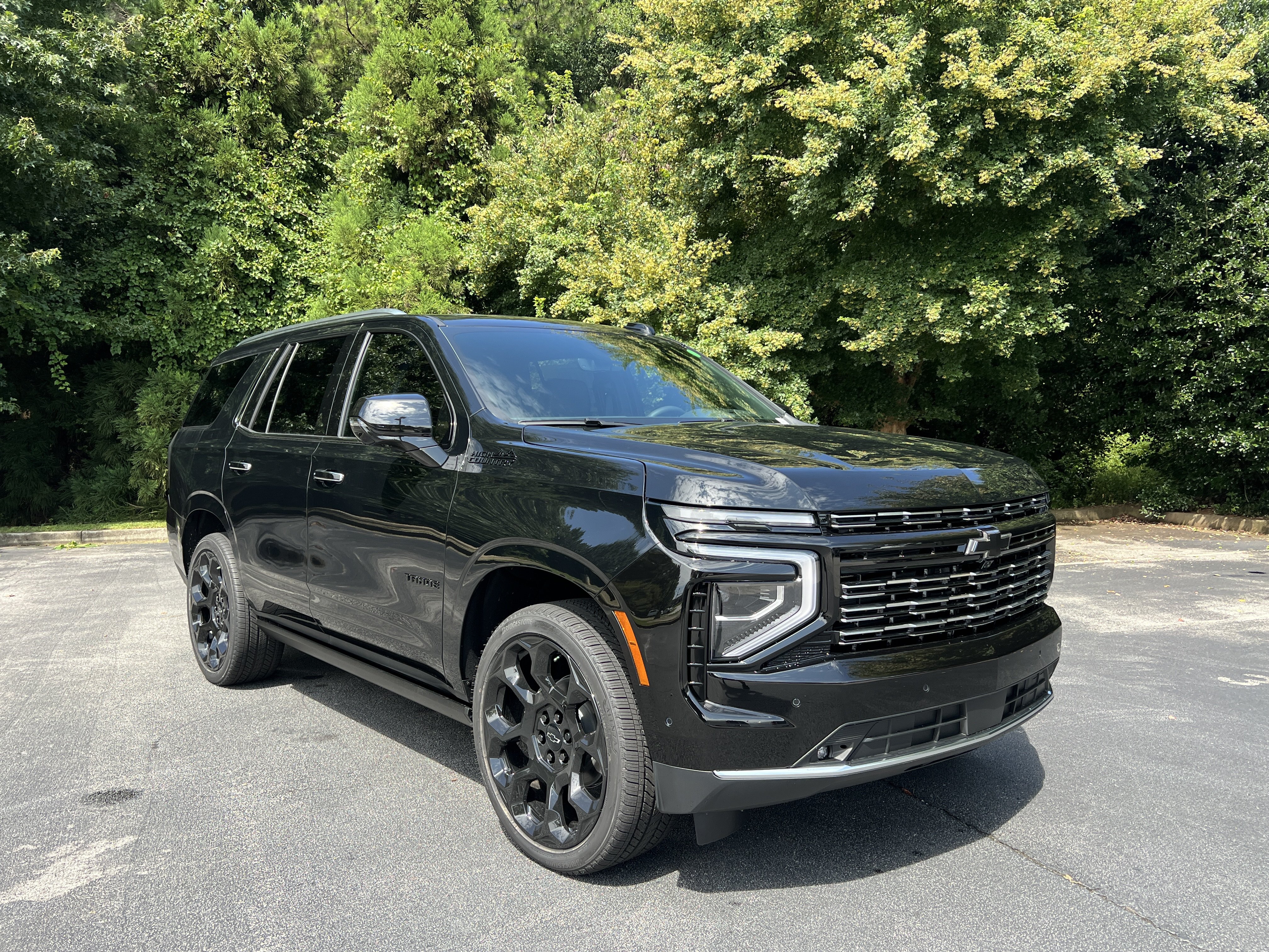New 2026 Chevrolet Tahoe High Country AWD/4WD image 2