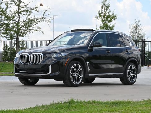 Certified 2026 BMW X5 xDrive40i AWD/4WD image 5