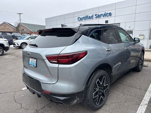 Used 2024 Chevrolet Blazer RS w/ Driver Confidence II Package image 6