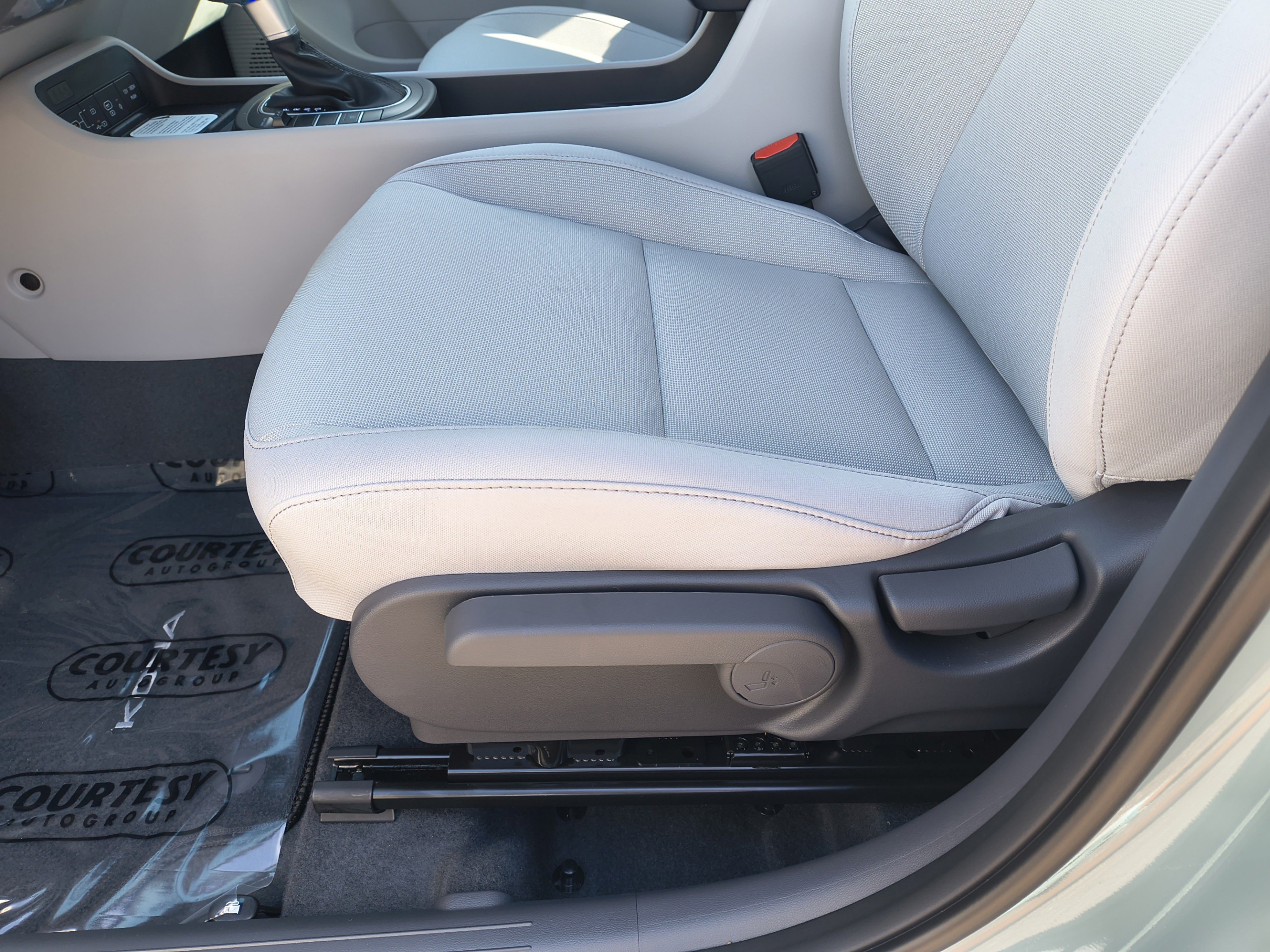New 2027 Hyundai Kona SEL Sport FWD image 19
