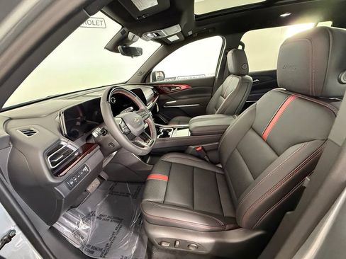 New 2026 Chevrolet Traverse RS AWD/4WD image 15