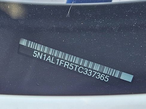 Used 2026 INFINITI QX60 Luxe w/ Cargo Package FWD image 8