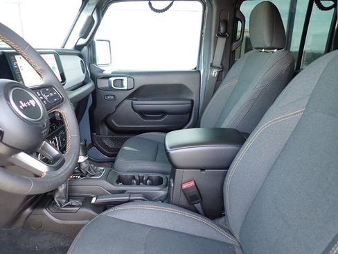 Used 2024 Jeep Wrangler Willys image 8