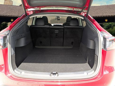 Used 2020 Tesla Model Y Long Range AWD/4WD image 20