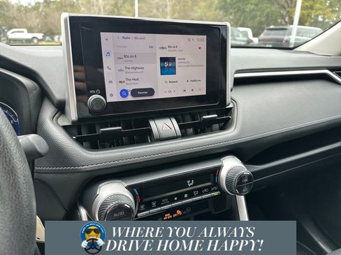 Used 2024 Toyota RAV4 LE image 16