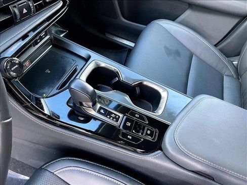 Used 2025 Lexus NX 250 FWD w/ Accessory Package (Z2) image 15