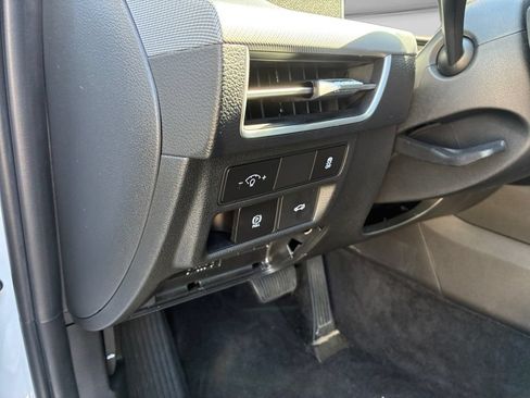 Used 2025 Hyundai Sonata SEL FWD image 9