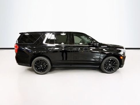 Used 2024 Chevrolet Tahoe High Country AWD/4WD image 5