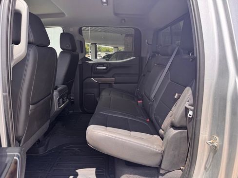 Used 2019 GMC Sierra 1500 SLT w/ SLT Premium Package AWD/4WD image 15