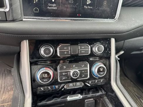 Used 2024 GMC Yukon Denali w/ LPO, Floor Liner Package AWD/4WD image 25