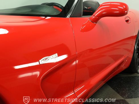 Used 1999 Chevrolet Corvette Convertible w/ Memory Pkg RWD image 22