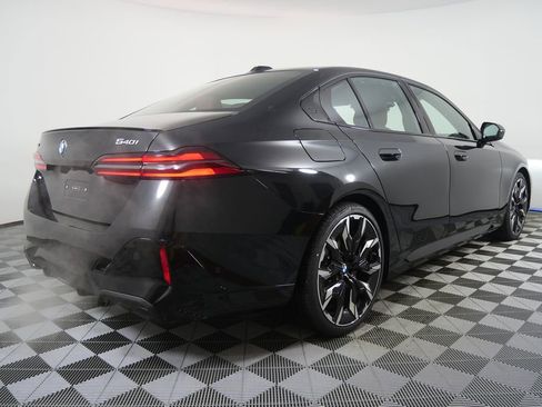 New 2026 BMW 540i xDrive 540i xDrive w/ Executive Package image 3