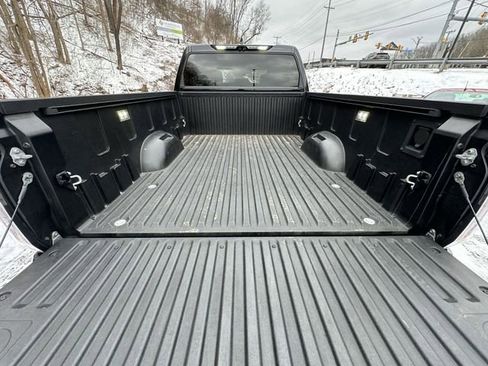 Used 2022 Toyota Tundra Platinum image 24