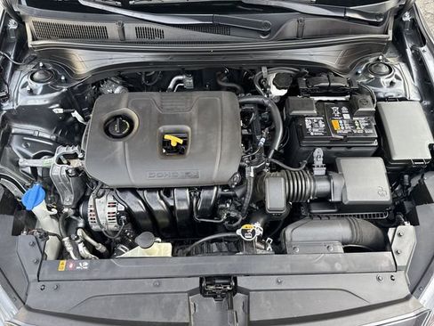 Used 2024 Kia Forte LXS w/ LXS Technology Package image 19