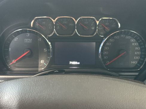 Used 2017 Chevrolet Silverado 1500 LT w/ Texas Edition image 12