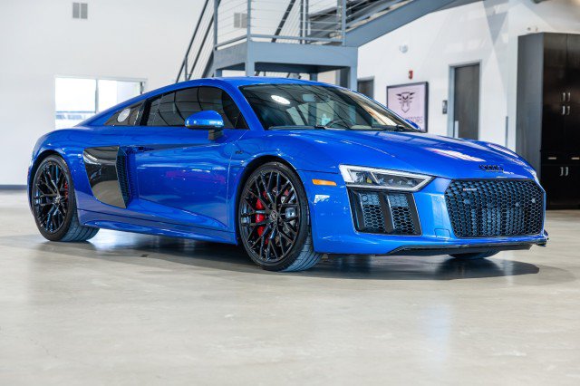 Used 2018 Audi R8 V10 AWD/4WD image 8
