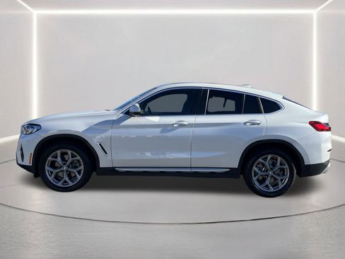 Used 2025 BMW X4 xDrive30i image 22
