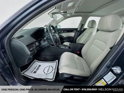 Used 2023 Honda Civic EX image 19