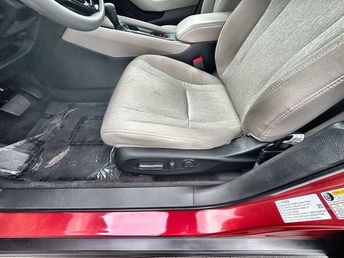 Certified 2023 Honda Accord EX image 20