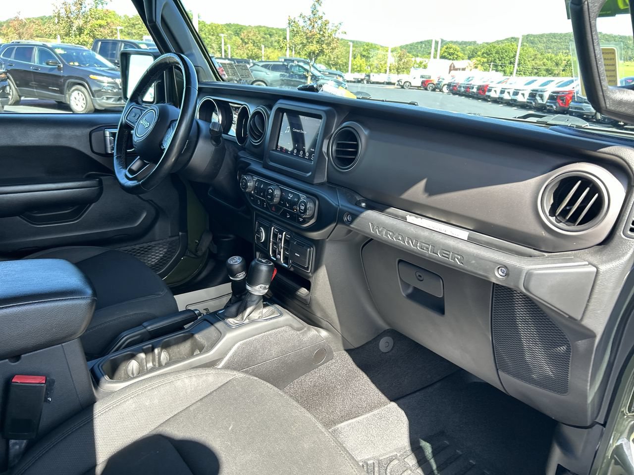 Used 2021 Jeep Wrangler Unlimited Sport AWD/4WD image 14