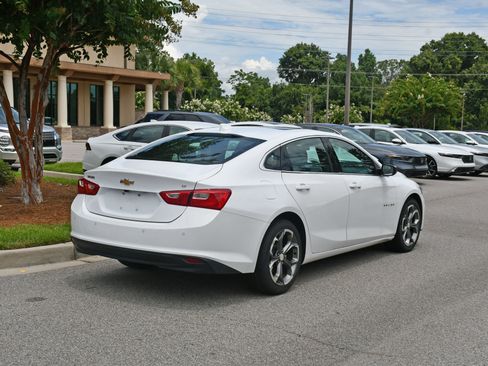 Used 2024 Chevrolet Malibu LT FWD image 19