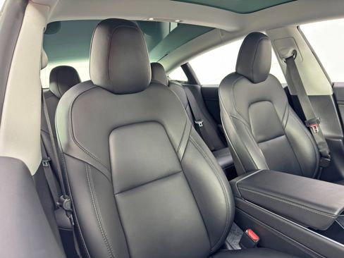 Used 2020 Tesla Model 3 Standard Range Plus image 39