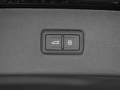 New 2025 Audi Q7 3.0T Premium Plus image 36