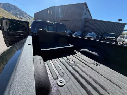 Used 2025 RAM 3500 Longhorn AWD/4WD image 20