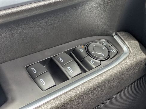 Used 2025 GMC Sierra 1500 SLT RWD image 23