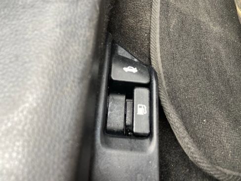 Used 2020 Toyota Corolla LE image 44