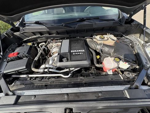 Used 2023 Chevrolet Silverado 1500 RST w/ Z71 Off-Road Package image 20