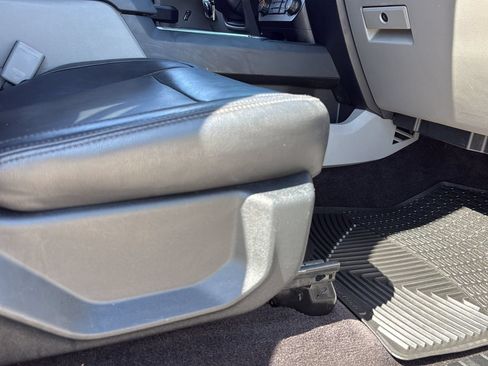 Used 2016 Ford F150 XL w/ Equipment Group 101A Mid AWD/4WD image 21