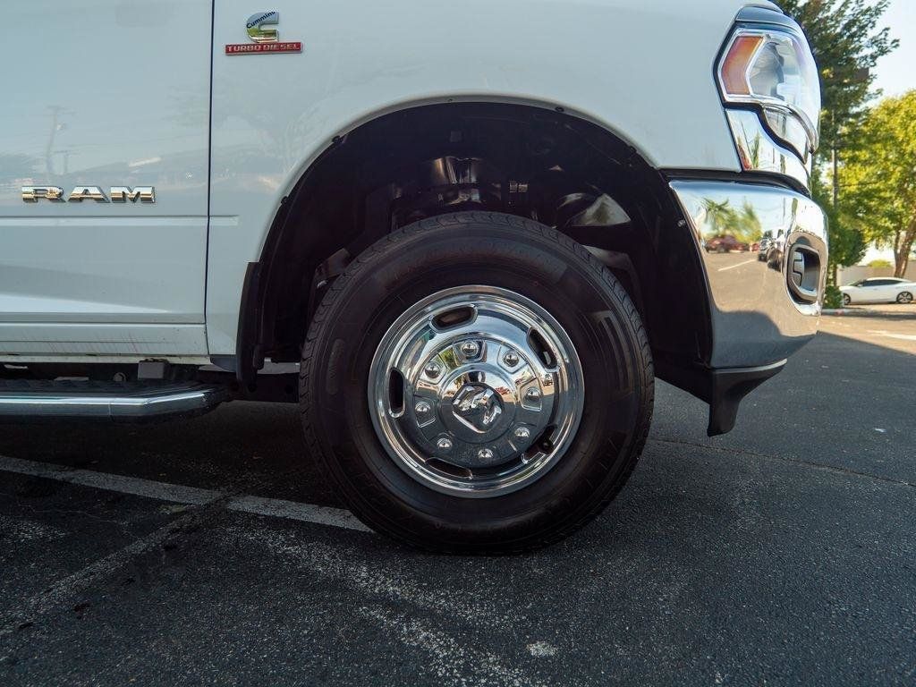 Used 2024 RAM 3500 Big Horn AWD/4WD image 13