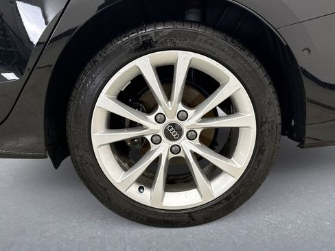 Used 2025 Audi A3 2.0T Premium w/ Convenience Package image 11