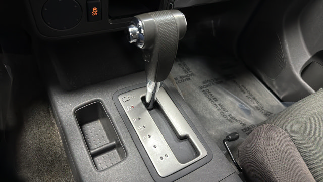 Used 2015 Nissan Frontier S RWD image 16
