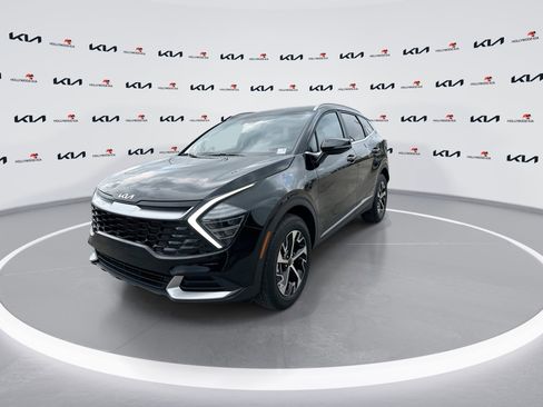 Certified 2024 Kia Sportage EX image 4