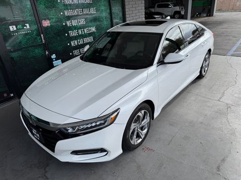 Used 2018 Honda Accord EX image 2