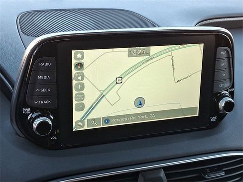 Used 2020 Hyundai Santa Fe Limited image 3