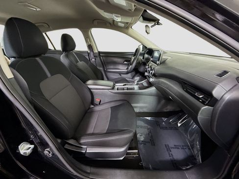 Used 2024 Nissan Sentra SV image 29