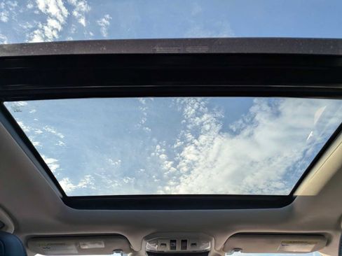 Used 2021 Subaru Ascent Touring AWD/4WD image 20
