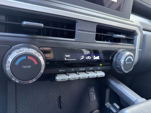 Used 2025 Toyota Tacoma SR image 19