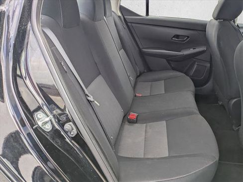 Used 2024 Nissan Sentra SV FWD image 19