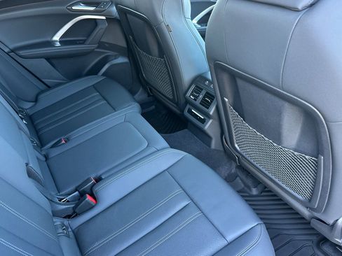 Used 2025 Audi Q5 Premium Plus w/ Premium Plus image 18