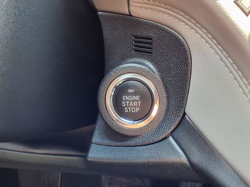 Certified 2025 Subaru Outback Premium AWD/4WD image 11