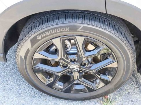 Used 2024 Honda HR-V Sport image 8