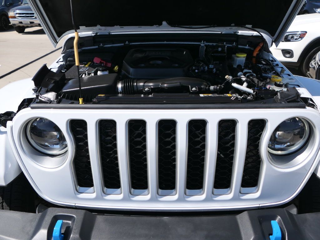 Certified 2023 Jeep Wrangler Unlimited Sahara AWD/4WD image 27
