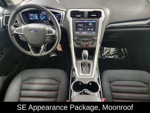 Used 2016 Ford Fusion SE FWD image 20