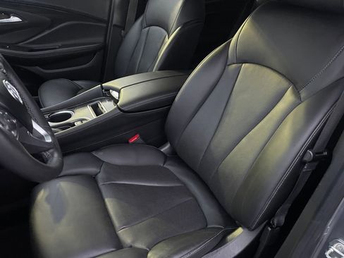 Used 2020 Buick Envision Premium w/ Driver Confidence Package image 10
